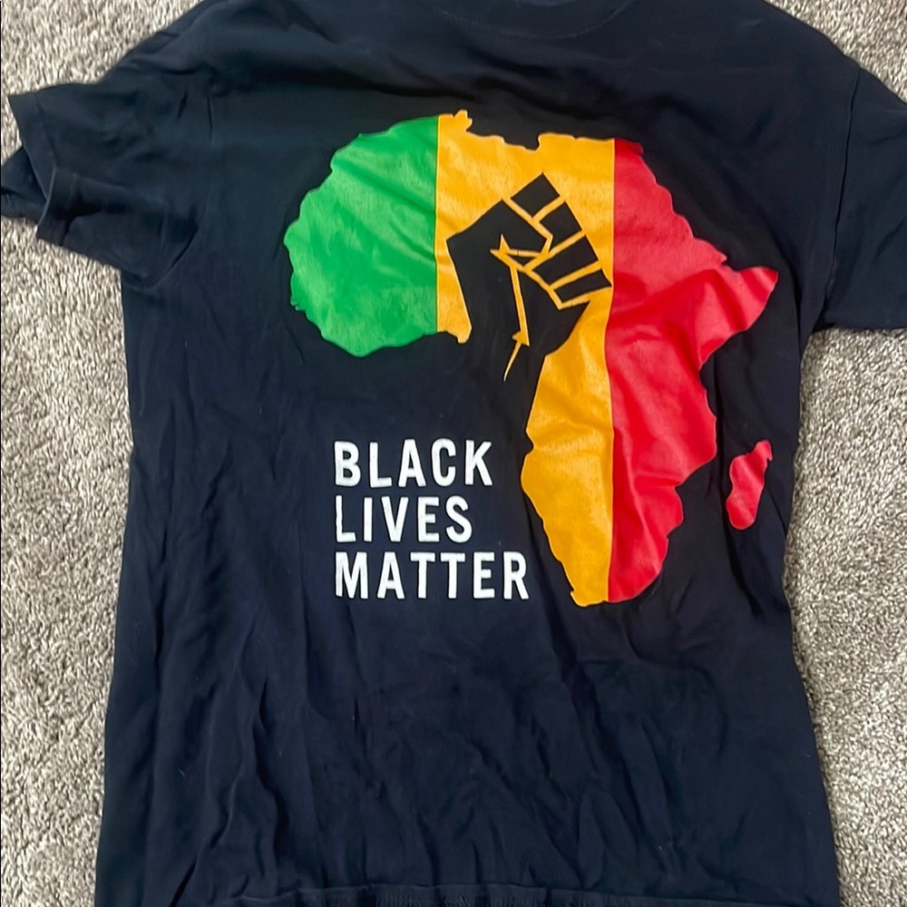 Black Lives Matter T-Shirt with Africa Design